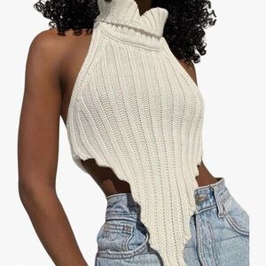SLEEVELESS KNIT CROP BACKLESS HALTER TOP